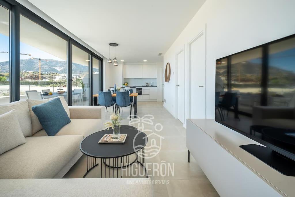 Higueronrentals Sweet Blue Apartment *